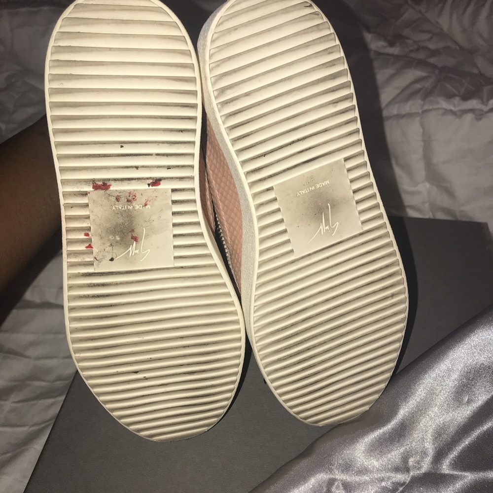 😍Giuseppe zanotti. Women snake skin sneakers... - Picture 3 of 7